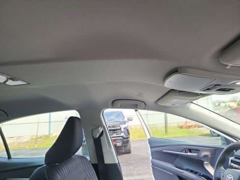 Used 2025 Toyota Camry LE image 16