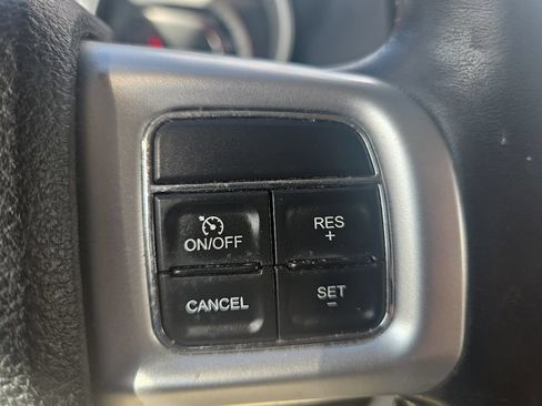 Used 2018 Dodge Journey GT w/ Nav & Sun Group FWD image 14