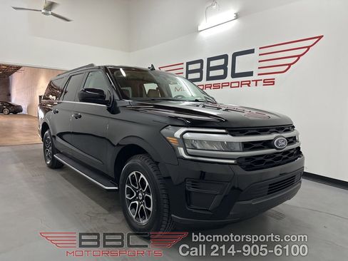 Used 2023 Ford Expedition Max XLT image 1