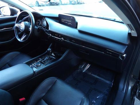 Used 2022 MAZDA MAZDA3 s image 14