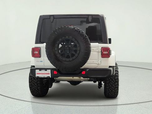 Used 2021 Jeep Wrangler Unlimited Sahara w/ Dual Top Group AWD/4WD image 6