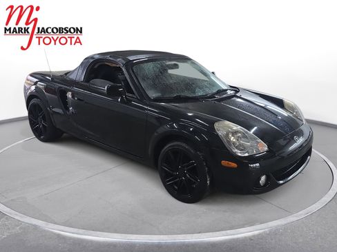 Used 2003 Toyota MR2 RWD image 4