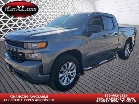 Used 2019 Chevrolet Silverado 1500 Custom w/ Custom Convenience Package image 1