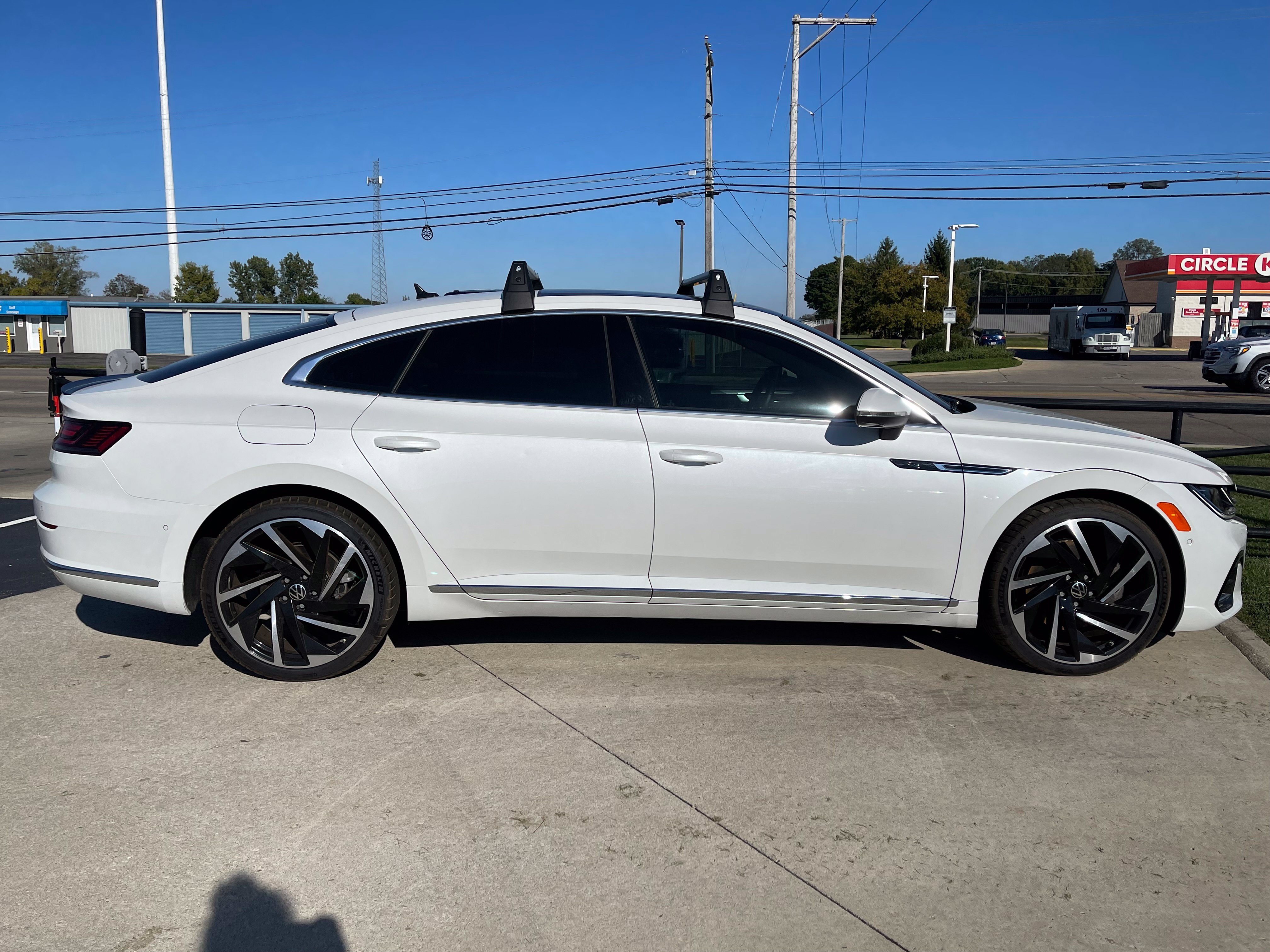 Used 2023 Volkswagen Arteon SEL Premium AWD/4WD image 8