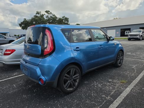 Used 2015 Kia Soul + w/ Audio Package FWD image 3