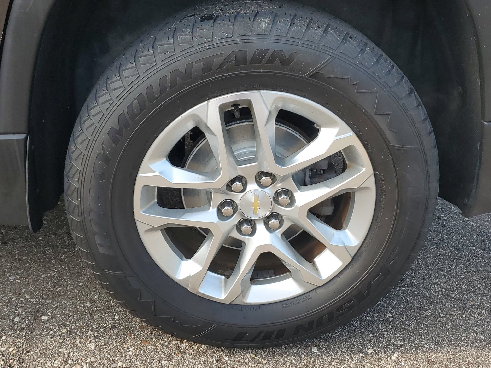 Used 2018 Chevrolet Traverse LT FWD image 6
