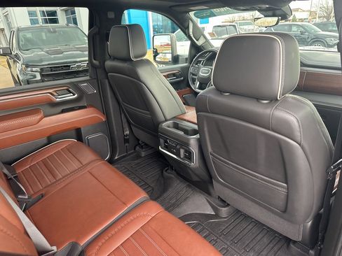 Used 2024 GMC Sierra 2500 Denali Ultimate image 22