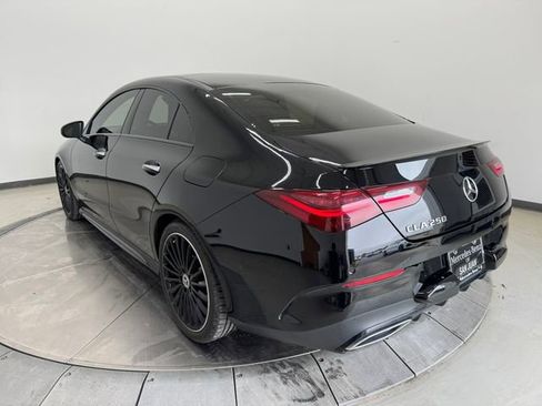 Used 2025 Mercedes-Benz CLA 250 image 8