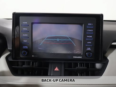 Used 2021 Toyota RAV4 XLE w/ Convenience Package AWD/4WD image 6