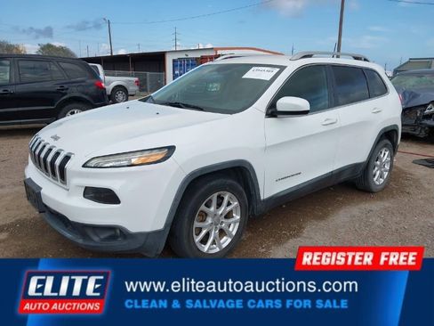Used 2017 Jeep Cherokee Latitude image 3