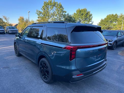 New 2026 Kia Carnival SX image 7