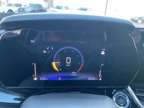 Certified 2025 Chevrolet Trax RS w/ Driver Confidence Package FWD image 35