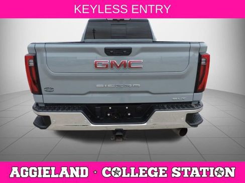 Used 2024 GMC Sierra 3500 SLT w/ SLT Premium Package image 5