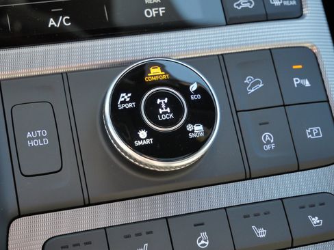 Certified 2025 Hyundai Palisade Calligraphy image 30