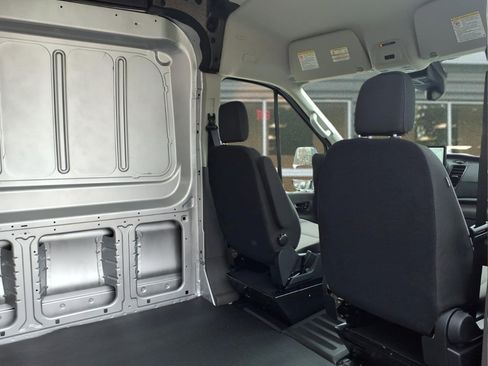 New 2026 Ford Transit 250 148 Medium Roof Extended AWD image 8