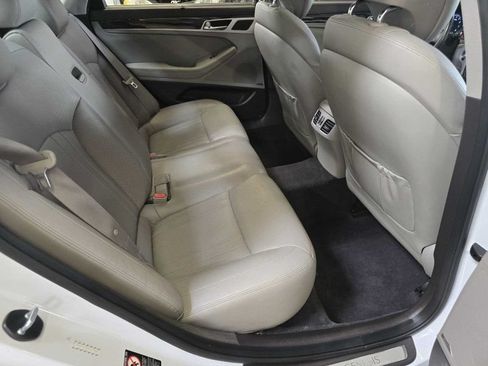 Used 2016 Hyundai Genesis 3.8 w/ Option Group 02 AWD/4WD image 7