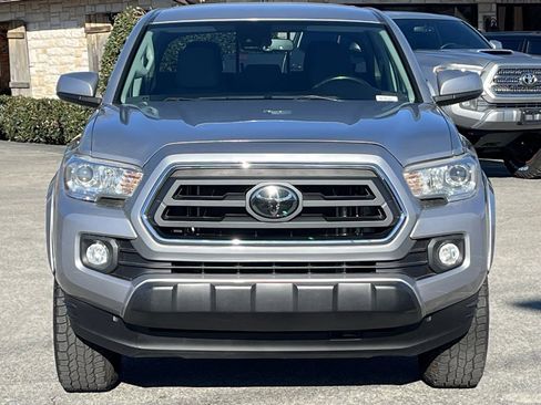 Used 2021 Toyota Tacoma SR5 image 2