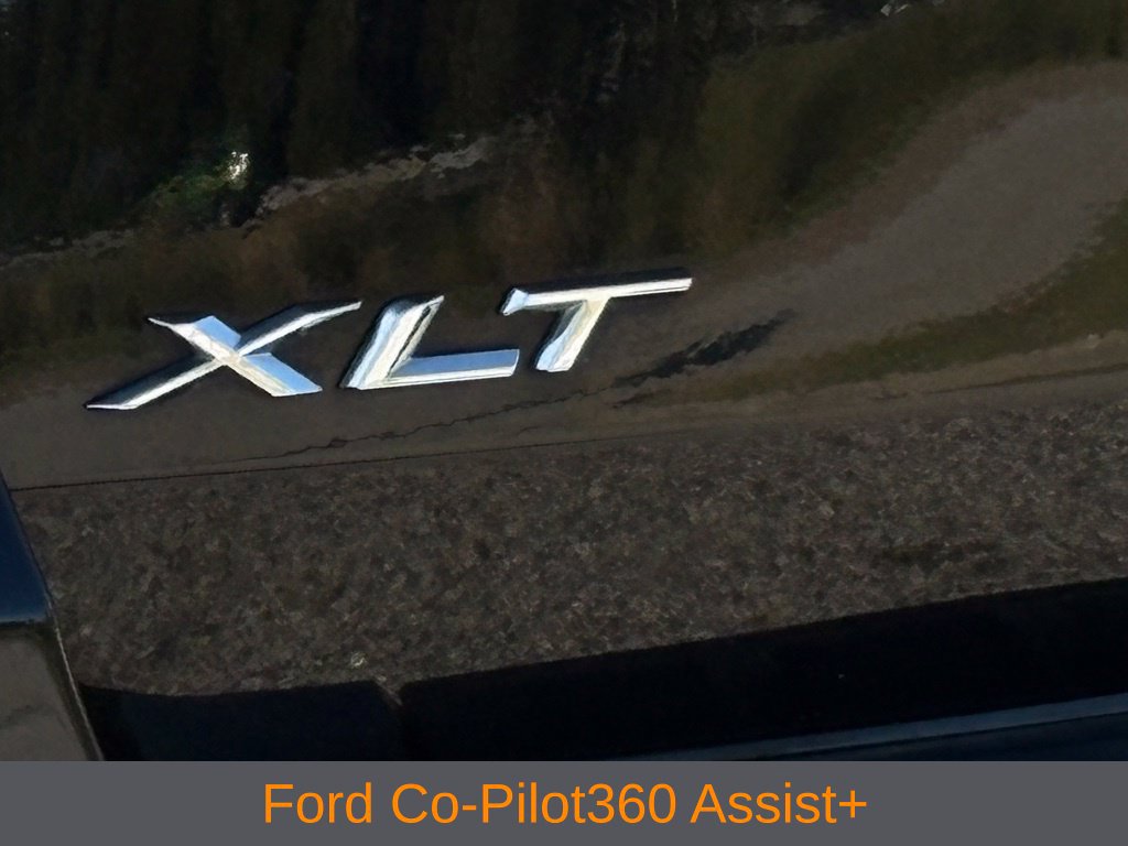 Used 2021 Ford Explorer XLT w/ Equipment Group 202A RWD image 20