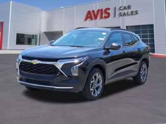 Used 2025 Chevrolet Trax LT w/ LT Convenience Package FWD video 1
