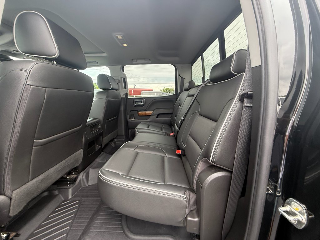 Used 2019 Chevrolet Silverado 2500 High Country w/ Duramax Plus Package AWD/4WD image 19