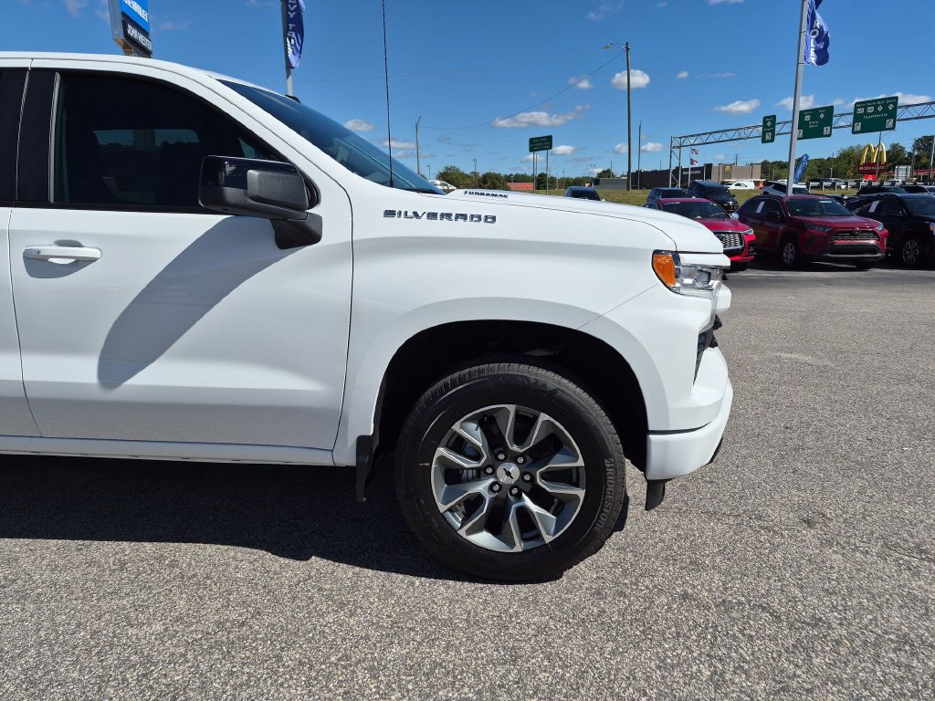 New 2026 Chevrolet Silverado 1500 RST AWD/4WD image 10