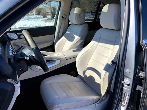 Used 2021 Mercedes-Benz GLE 350 4MATIC image 9