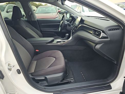 Used 2024 Toyota Camry LE w/ Convenience Package FWD image 13