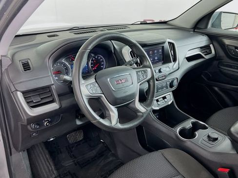 Used 2024 GMC Terrain SLE AWD/4WD image 32