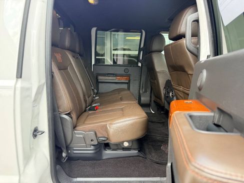 Used 2015 Ford F250 King Ranch w/ FX4 Off-Road Package AWD/4WD image 37