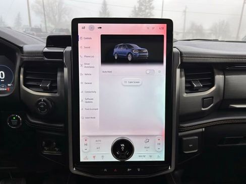 Used 2024 Ford Expedition Max Platinum image 22