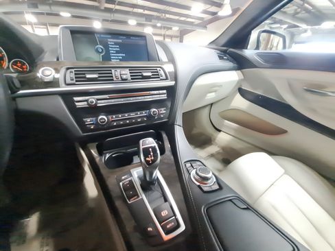 Used 2013 BMW 640i Convertible RWD image 21