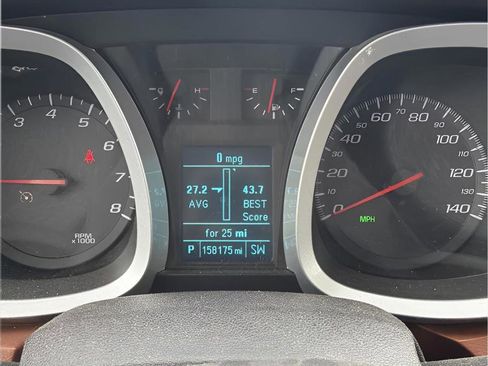 Used 2016 Chevrolet Equinox LTZ w/ Enhanced Convenience Package AWD/4WD image 11