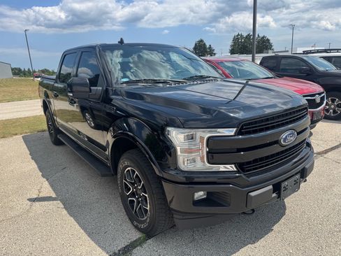 Used 2018 Ford F150 Lariat w/ Equipment Group 502A Luxury AWD/4WD image 3