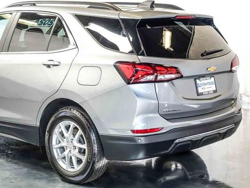 Used 2024 Chevrolet Equinox LT FWD image 10