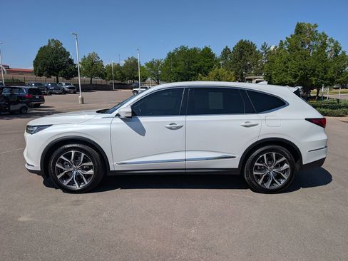 Used 2022 Acura MDX SH-AWD w/ Technology Package image 3