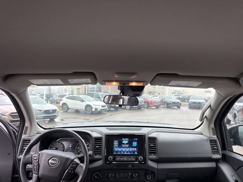 Used 2022 Nissan Frontier S w/ Technology Package image 18