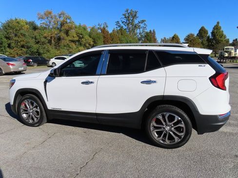 Used 2018 GMC Terrain SLT image 11
