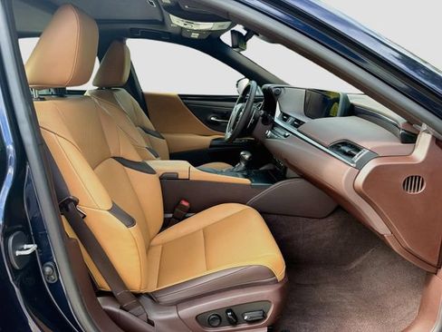 Used 2021 Lexus ES 350 w/ Premium Package FWD image 15