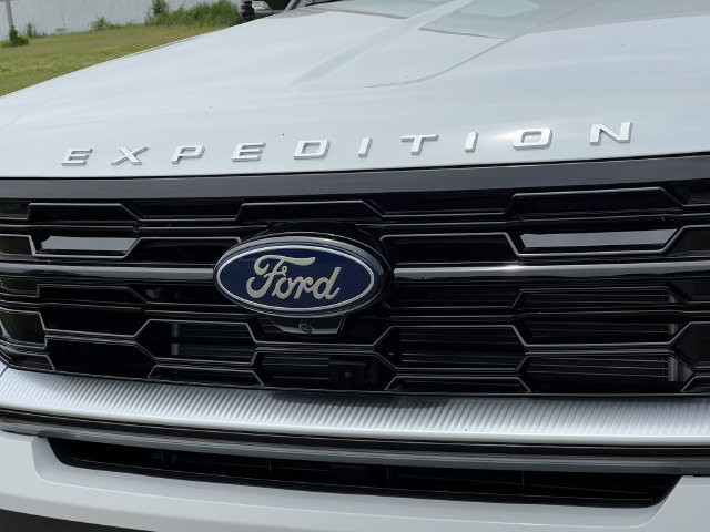 New 2026 Ford Expedition Max Platinum w/ Platinum Ultimate Package AWD/4WD image 50