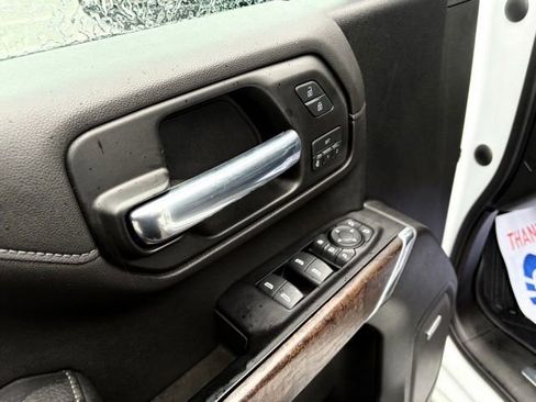 Used 2020 GMC Sierra 3500 Denali w/ Denali Ultimate Package image 13