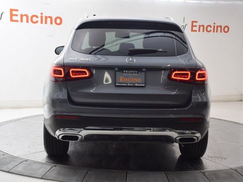 Used 2022 Mercedes-Benz GLC 300 image 5