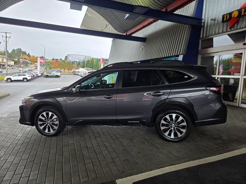 Used 2024 Subaru Outback Limited image 8