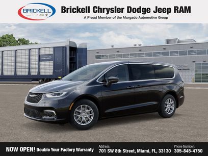 New 2026 Chrysler Pacifica Select