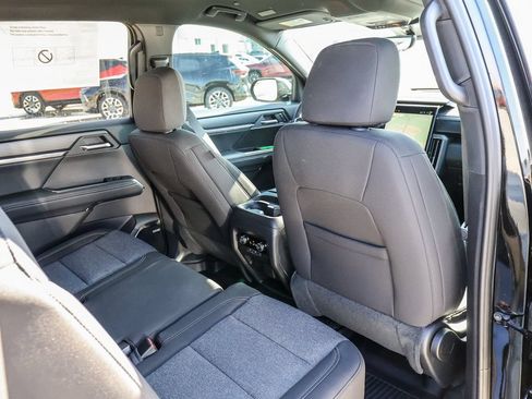 New 2026 GMC Acadia Elevation w/ LPO, All-Weather Package FWD image 17