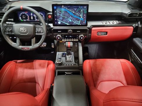 Used 2025 Toyota Tacoma TRD Pro image 25