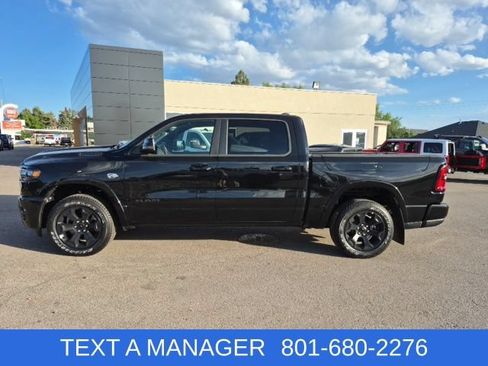 New 2026 RAM 1500 4x4 Crew Cab image 3