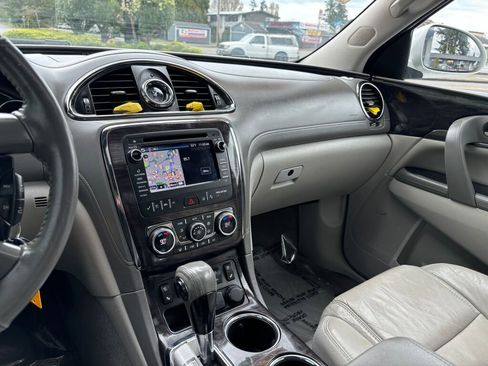 Used 2017 Buick Enclave Premium w/ Experience Buick Package image 30