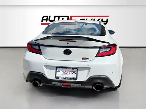 Used 2024 Toyota GR86 TRUENO Edition image 6