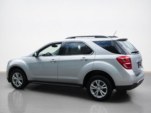 Used 2017 Chevrolet Equinox LT w/ Convenience Package AWD/4WD image 5