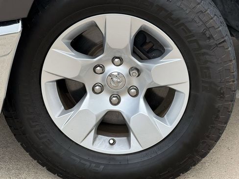 Used 2021 RAM 1500 Big Horn RWD image 9